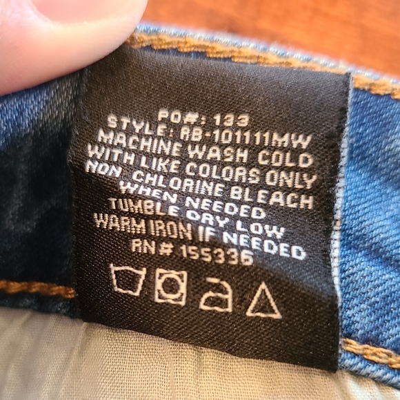 Red Bottoms Junior Jeans Size  15/16 - Picture 8 of 8